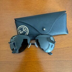 Ray Ban Aviator 58 Polarized Black Sunglasses
